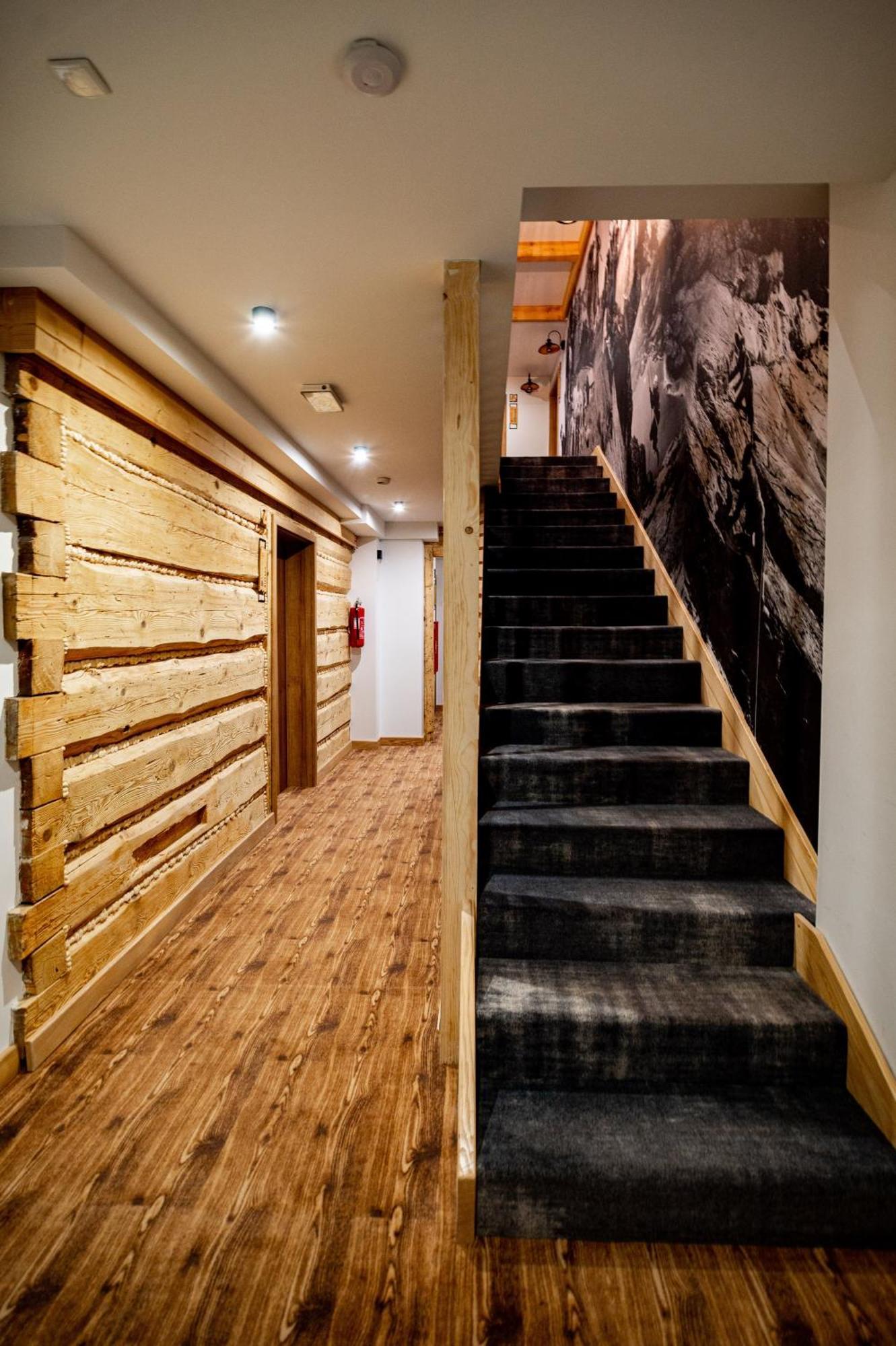 Aparthotel Ku Dolinie Kościelisko Exterior foto